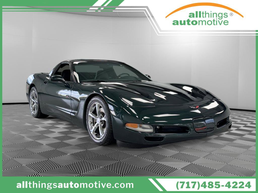 Used 2001 Chevrolet Corvette Coupe w/ Preferred Equipment Group1