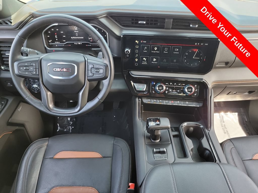 Used 2023 GMC Sierra 1500 AT4 w/ AT4 Premium Package AWD/4WD image 4