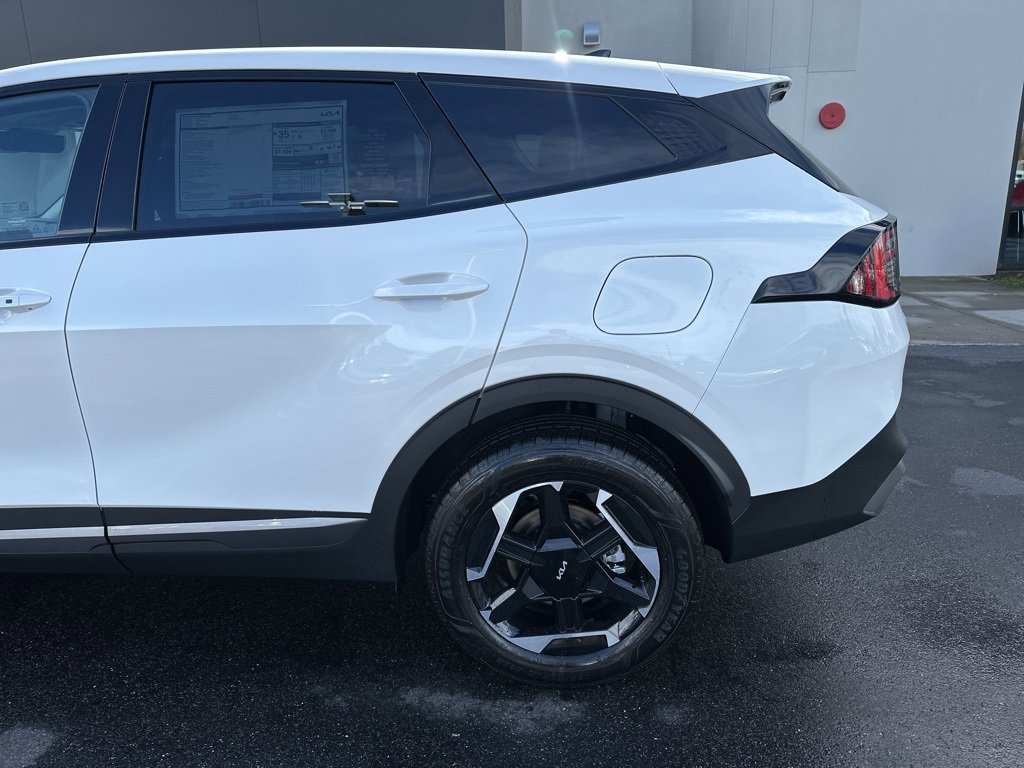 New 2026 Kia Sportage S image 10