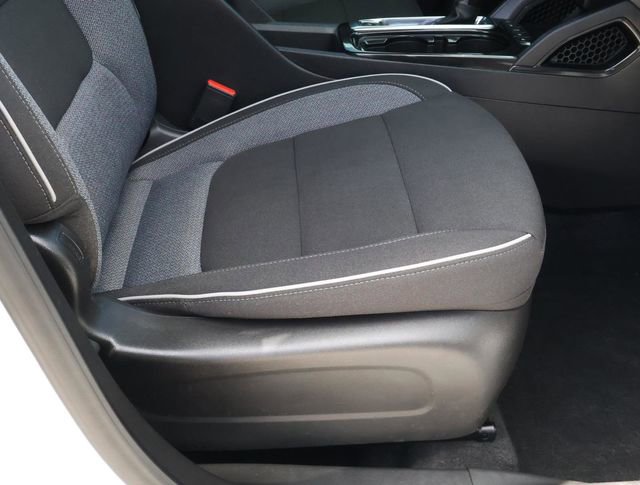 Used 2025 Chevrolet TrailBlazer LT w/ Convenience Package image 17
