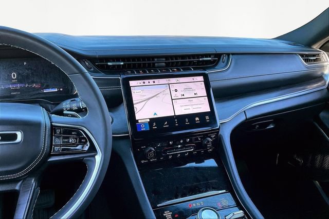 Used 2023 Jeep Grand Cherokee L Overland w/ Luxury Tech Group IV image 9