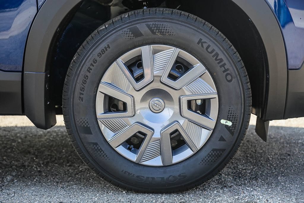New 2026 Nissan Kicks S FWD image 11
