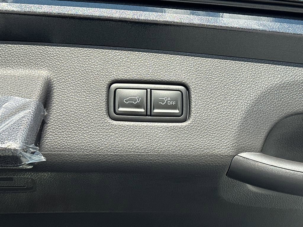 New 2026 Kia Carnival SX w/ SX Dark Edition Package image 7