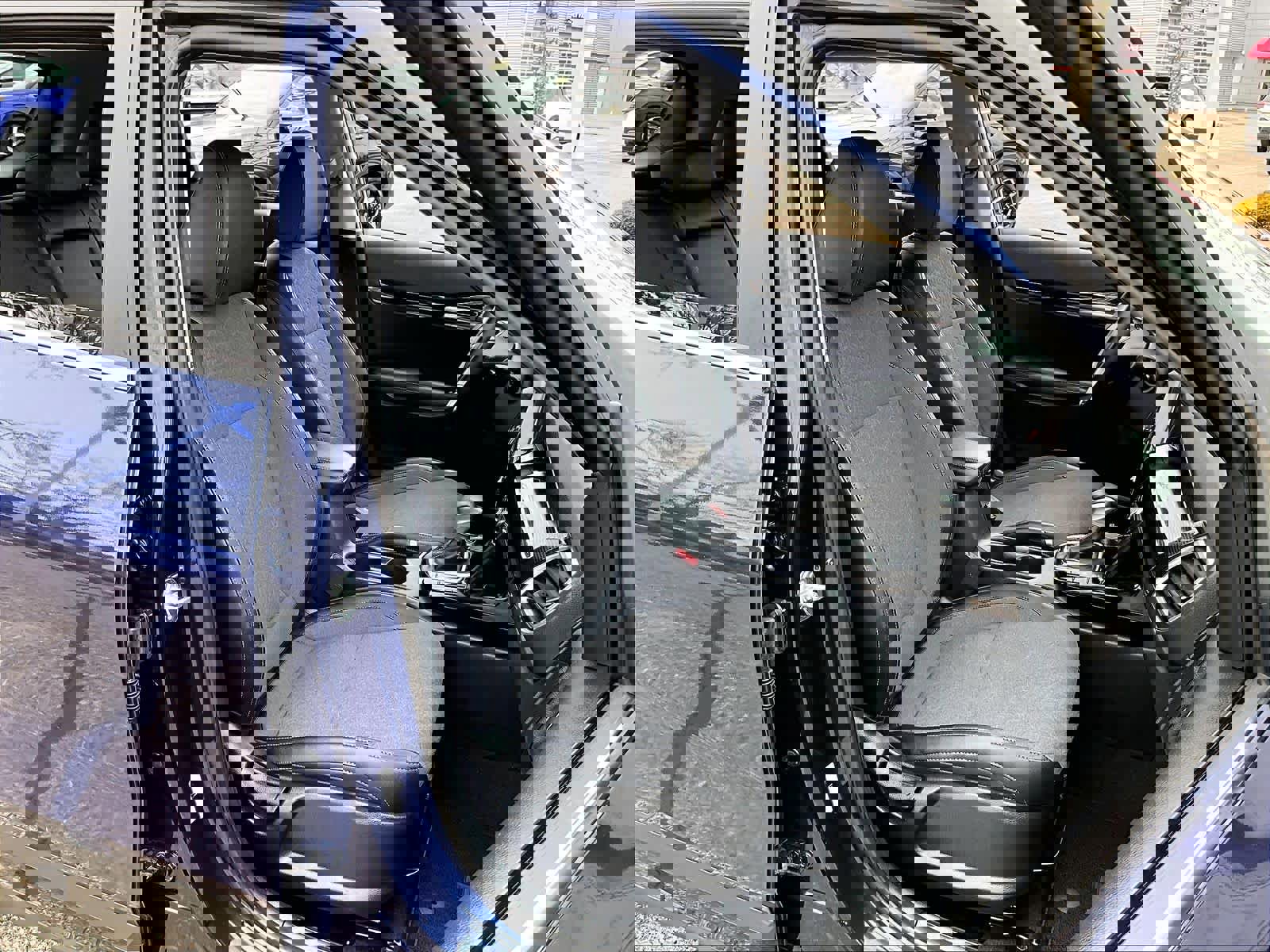 Used 2024 Kia Seltos S image 11