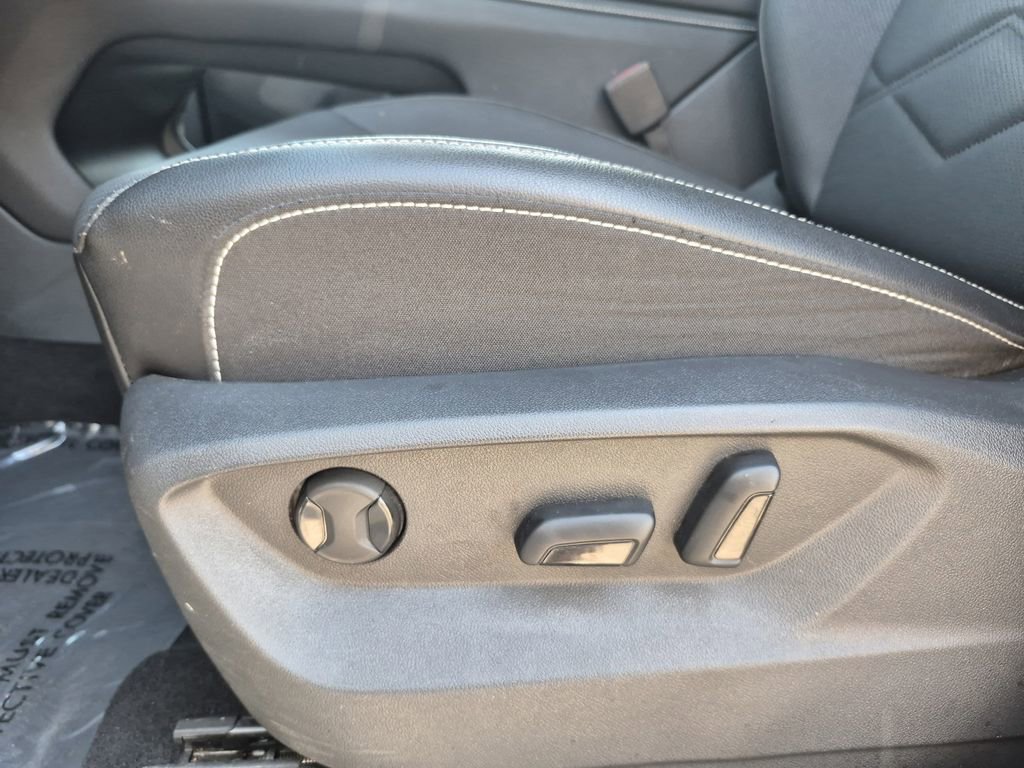 Used 2024 Volkswagen Atlas SE image 11