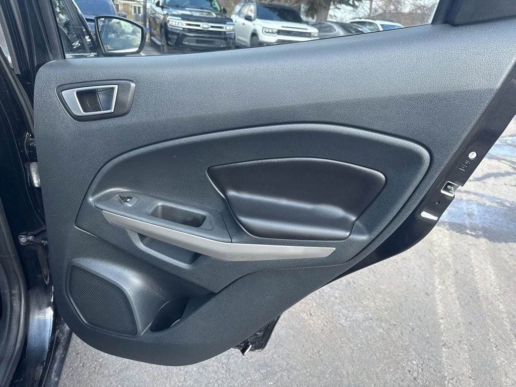 Used 2020 Ford EcoSport Titanium image 37