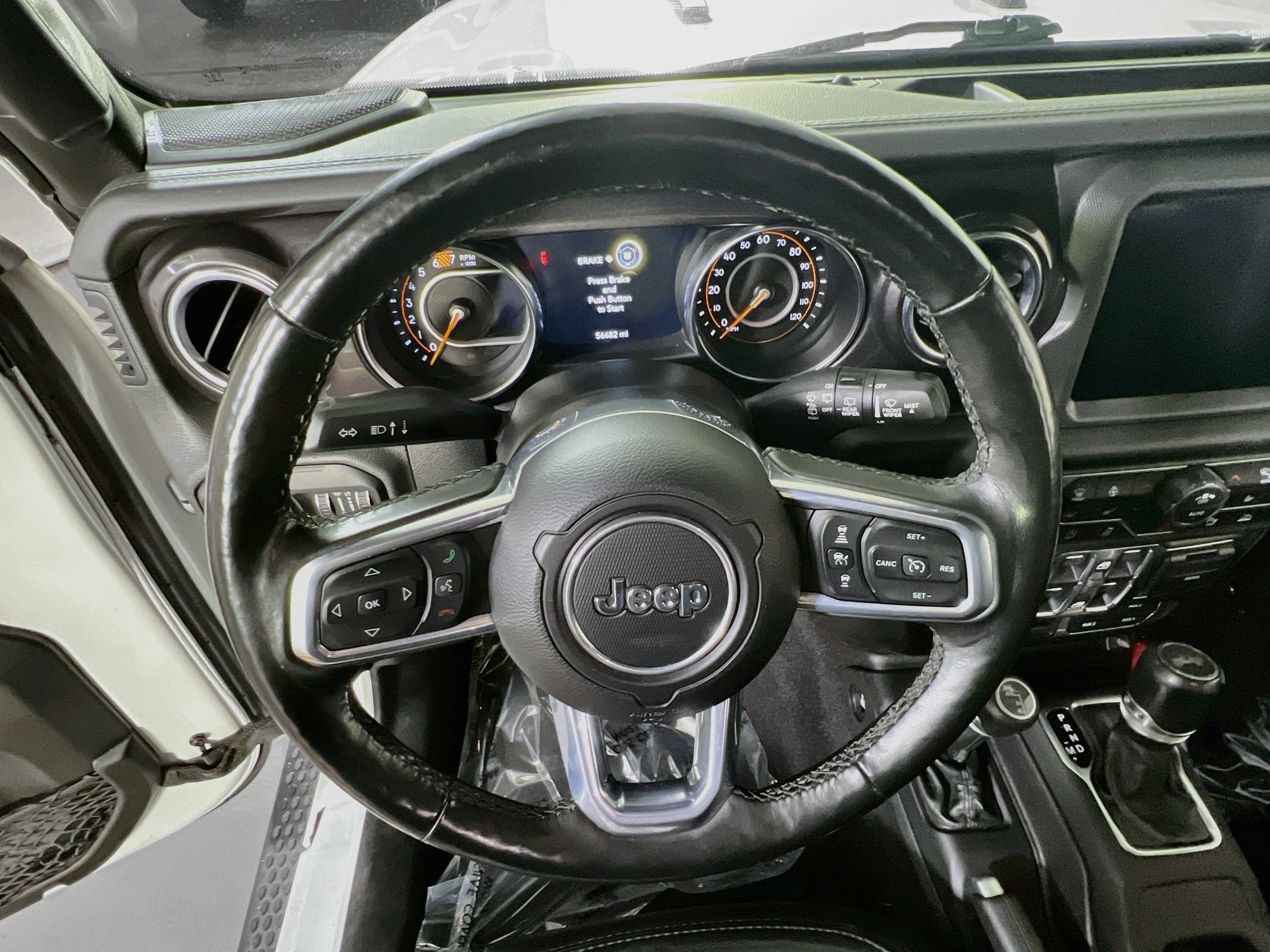 Used 2021 Jeep Wrangler Unlimited Sahara AWD/4WD image 11