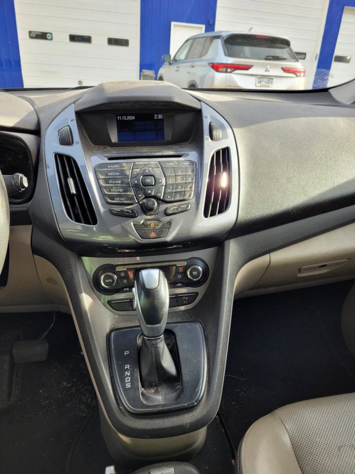 Used 2015 Ford Transit Connect Titanium image 7