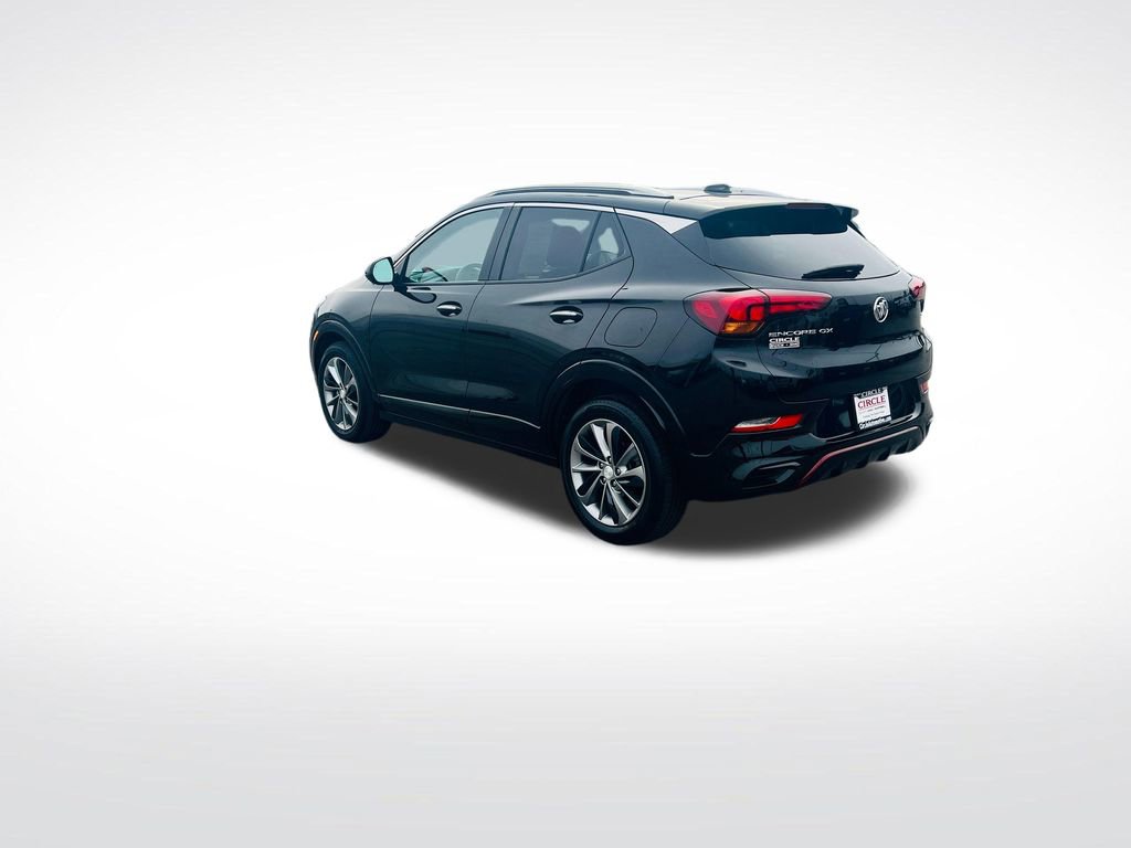 Used 2023 Buick Encore GX Select w/ Sport Touring Package image 4