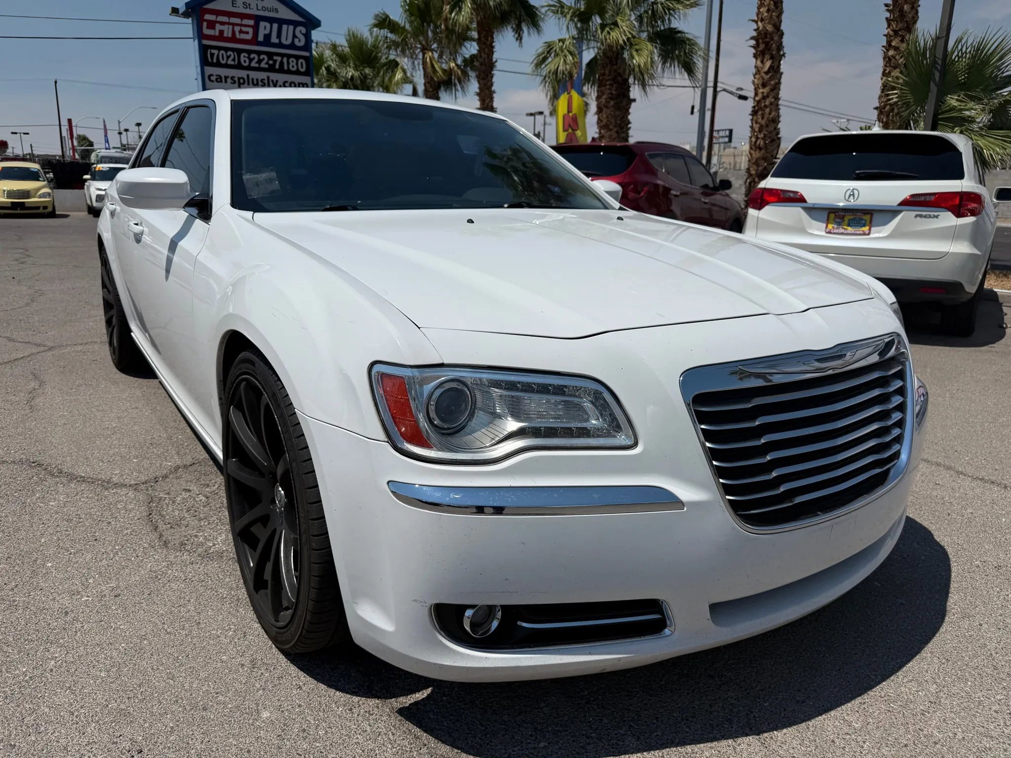 Used 2013 Chrysler 300 w/ Driver Convenience Group image 1