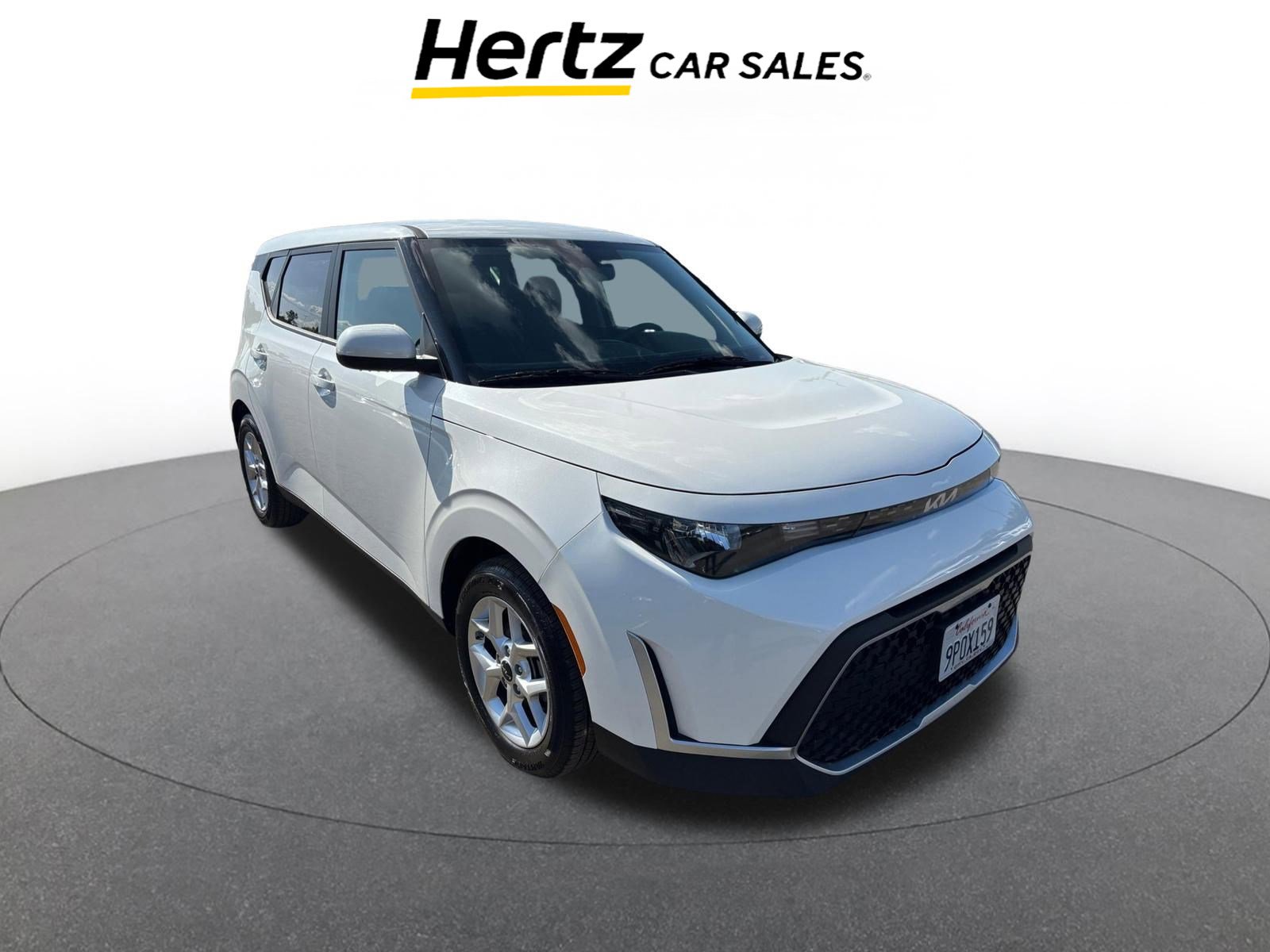 Used 2025 Kia Soul LX w/ LX Technology Package FWD image 1