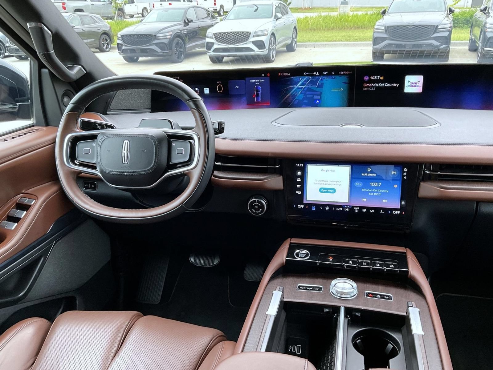 Used 2025 Lincoln Navigator Reserve AWD/4WD image 14
