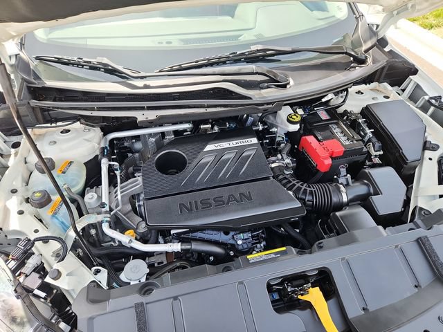 Used 2023 Nissan Rogue SV AWD/4WD image 17