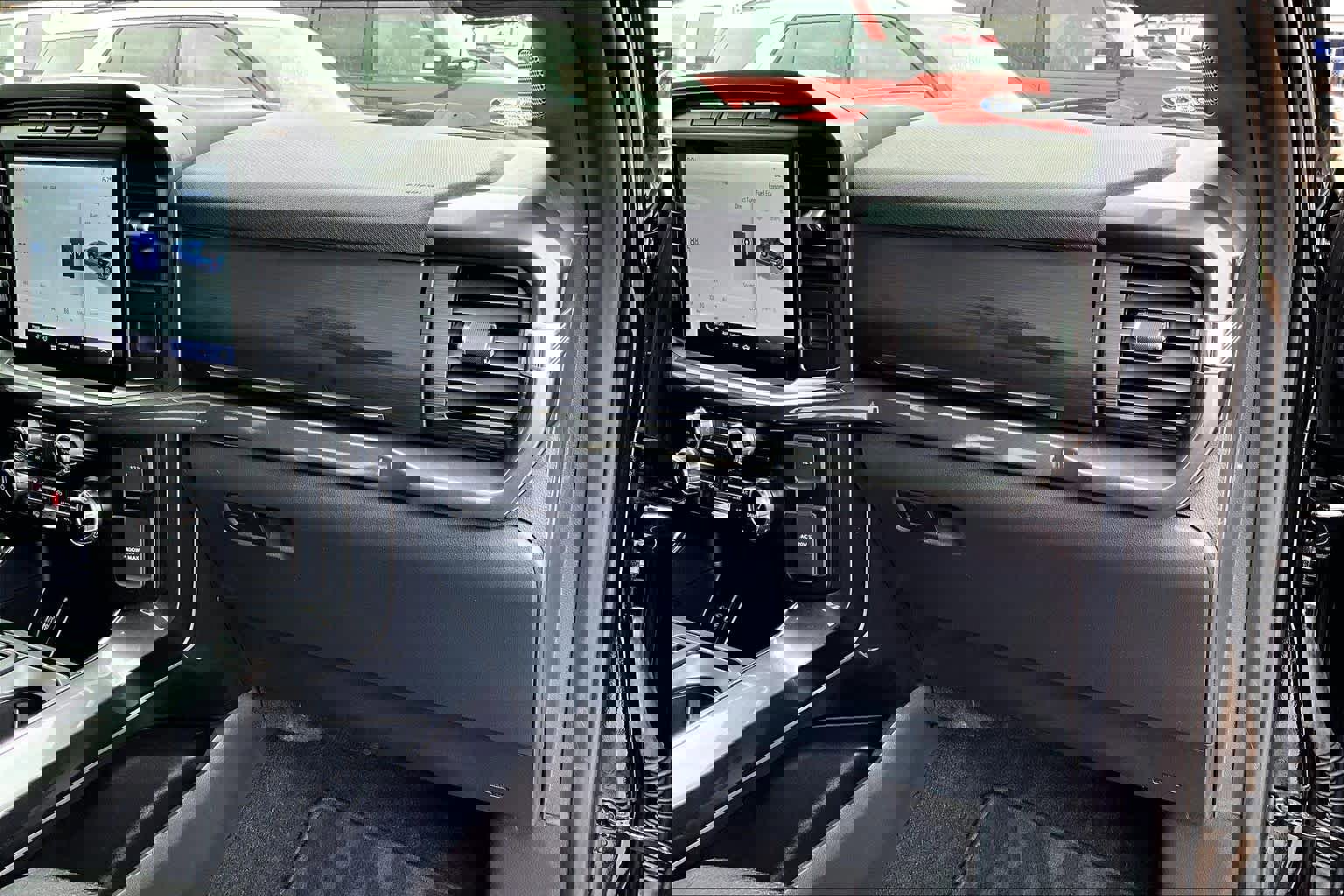 Certified 2022 Ford F150 XLT w/ Equipment Group 302A High image 18