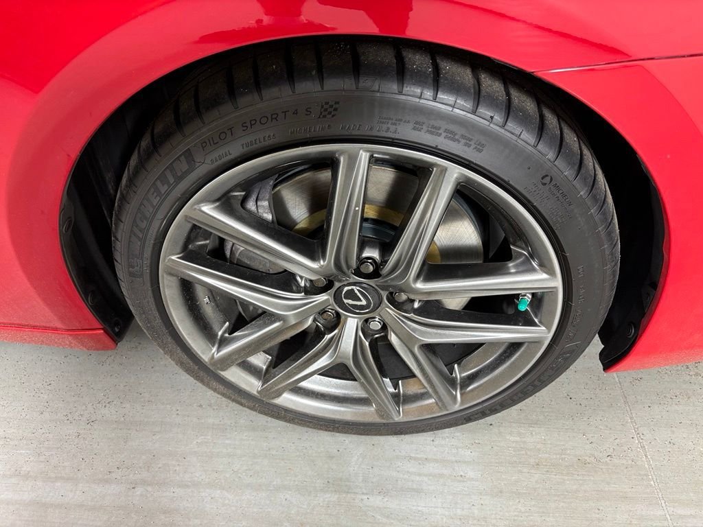 Used 2020 Lexus IS 350 F Sport w/ F Sport Package RWD image 10