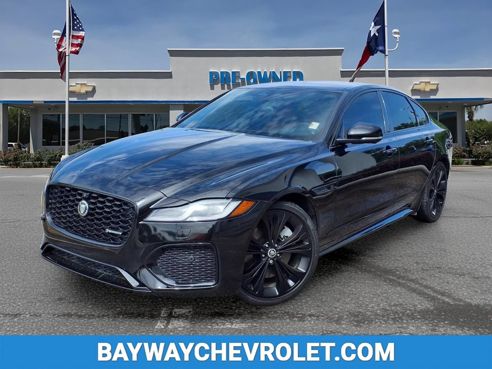 Used 2024 Jaguar XF R-Dynamic SE AWD/4WD image 1