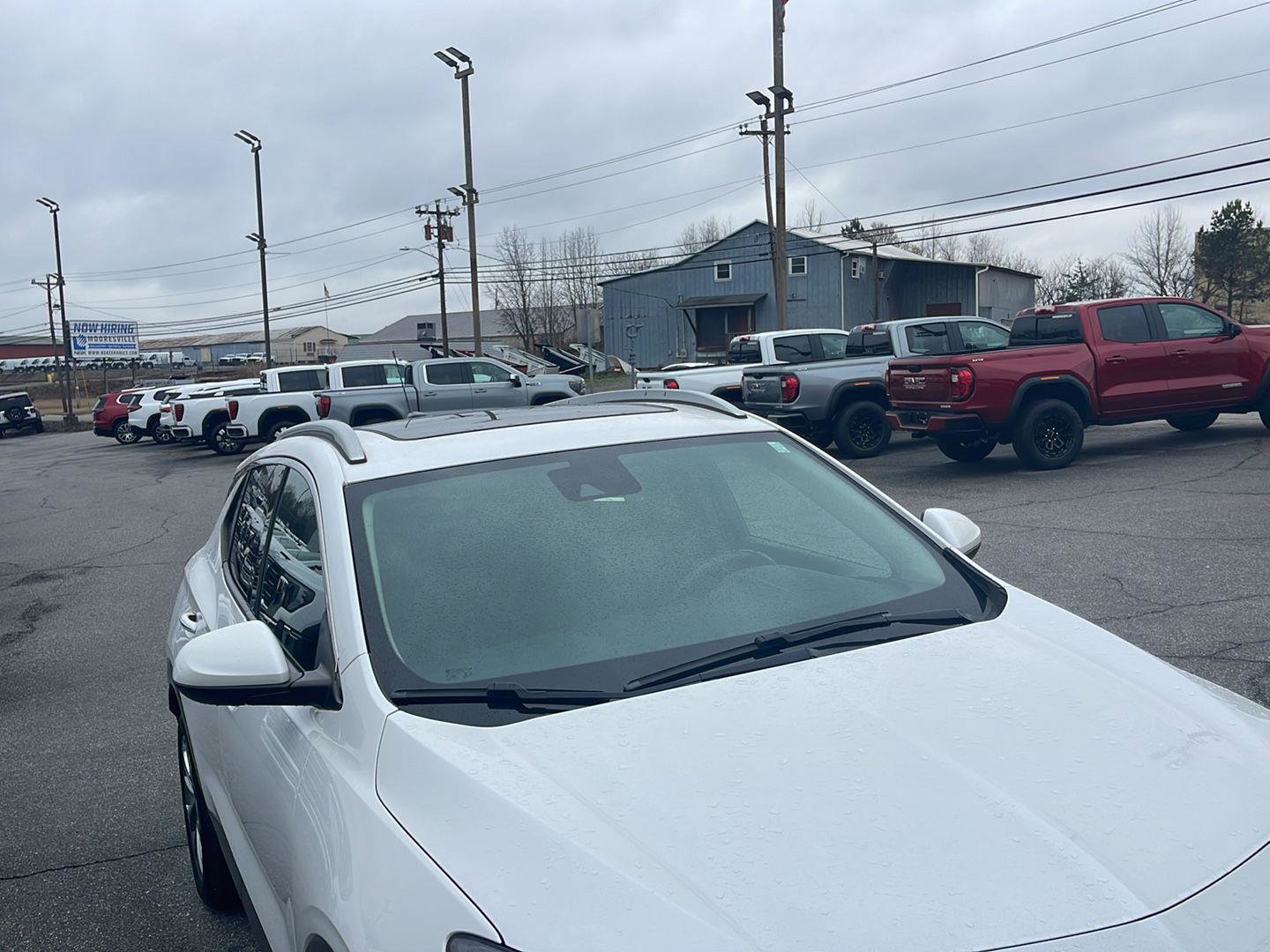 Used 2022 Buick Encore GX Essence w/ Experience Buick Package image 6