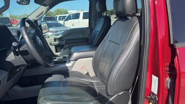 Used 2018 Ford F150 XLT w/ Equipment Group 302A Luxury AWD/4WD image 7