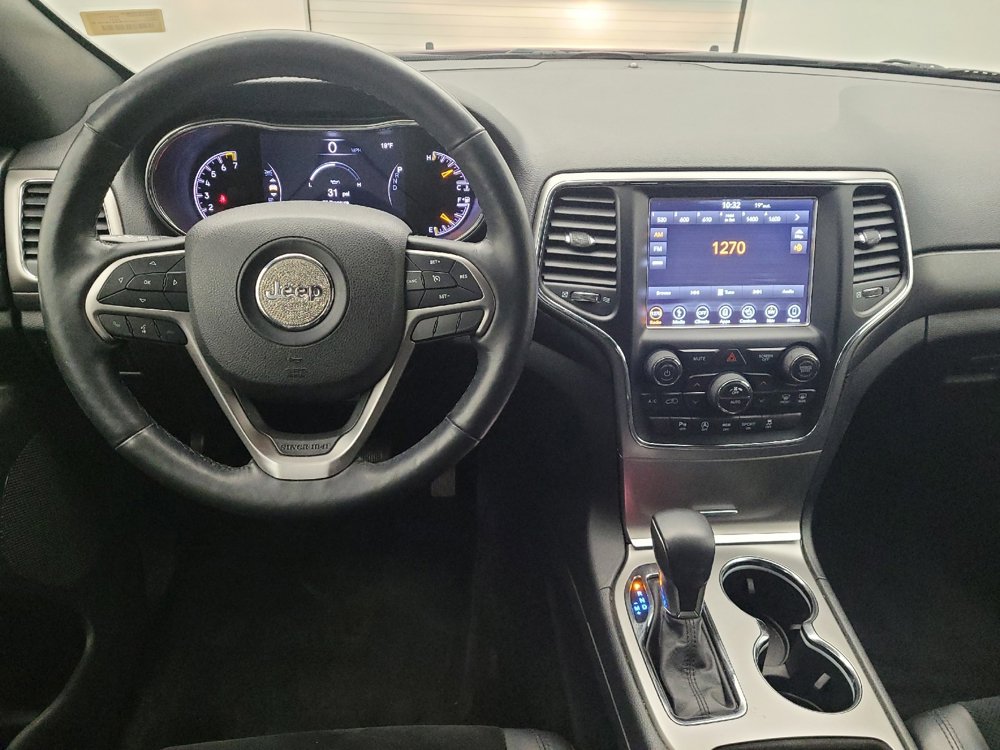 Used 2018 Jeep Grand Cherokee Altitude image 22