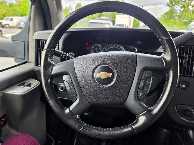 Used 2020 Chevrolet Express 3500 Extended w/ Power Convenience Package RWD image 10
