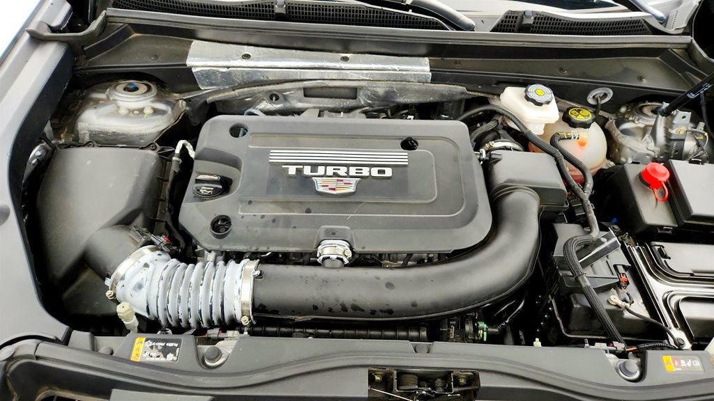 Used 2024 Cadillac XT4 Sport FWD image 28