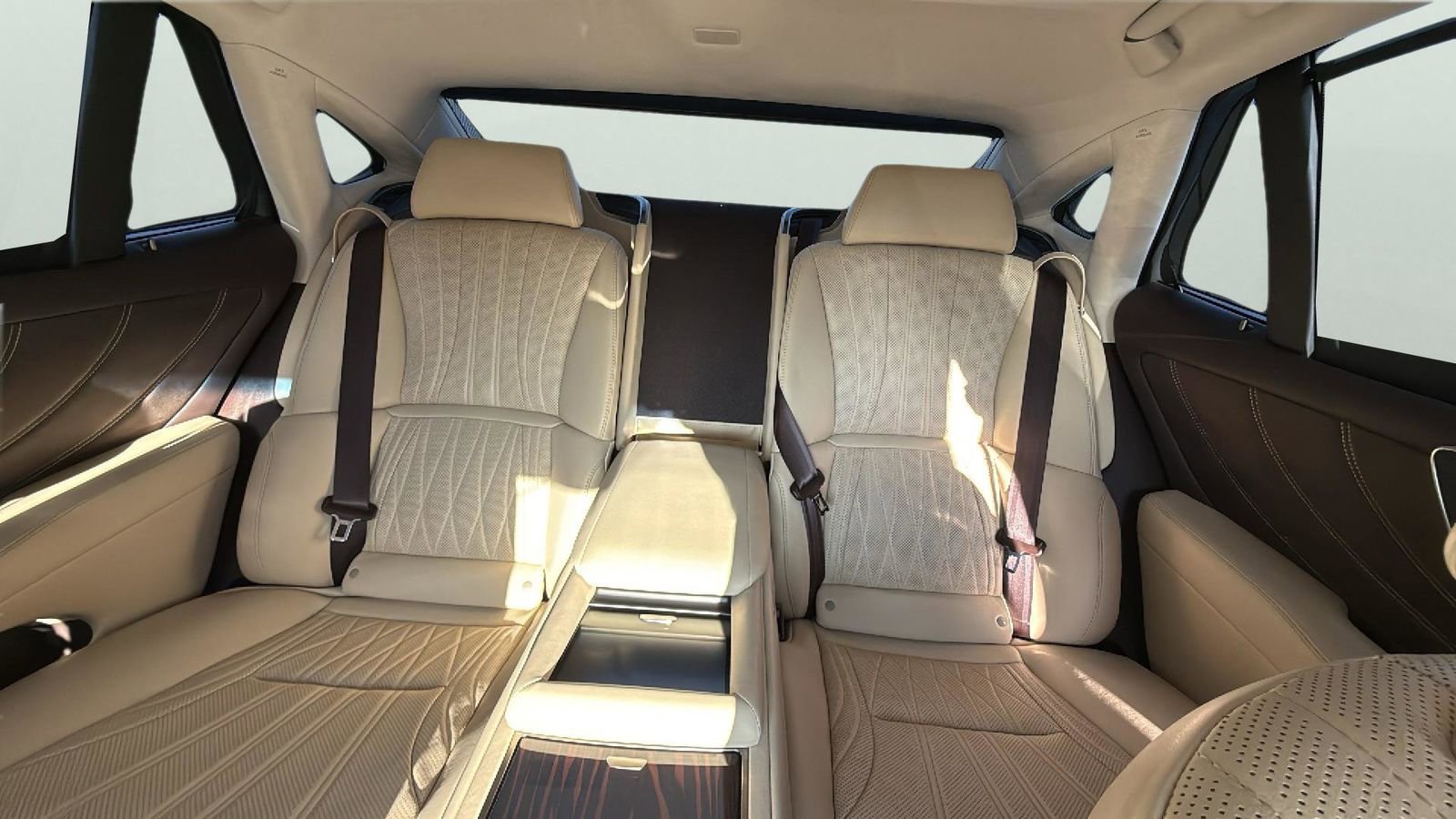 Used 2018 Lexus LS 500 w/ Luxury Package image 26