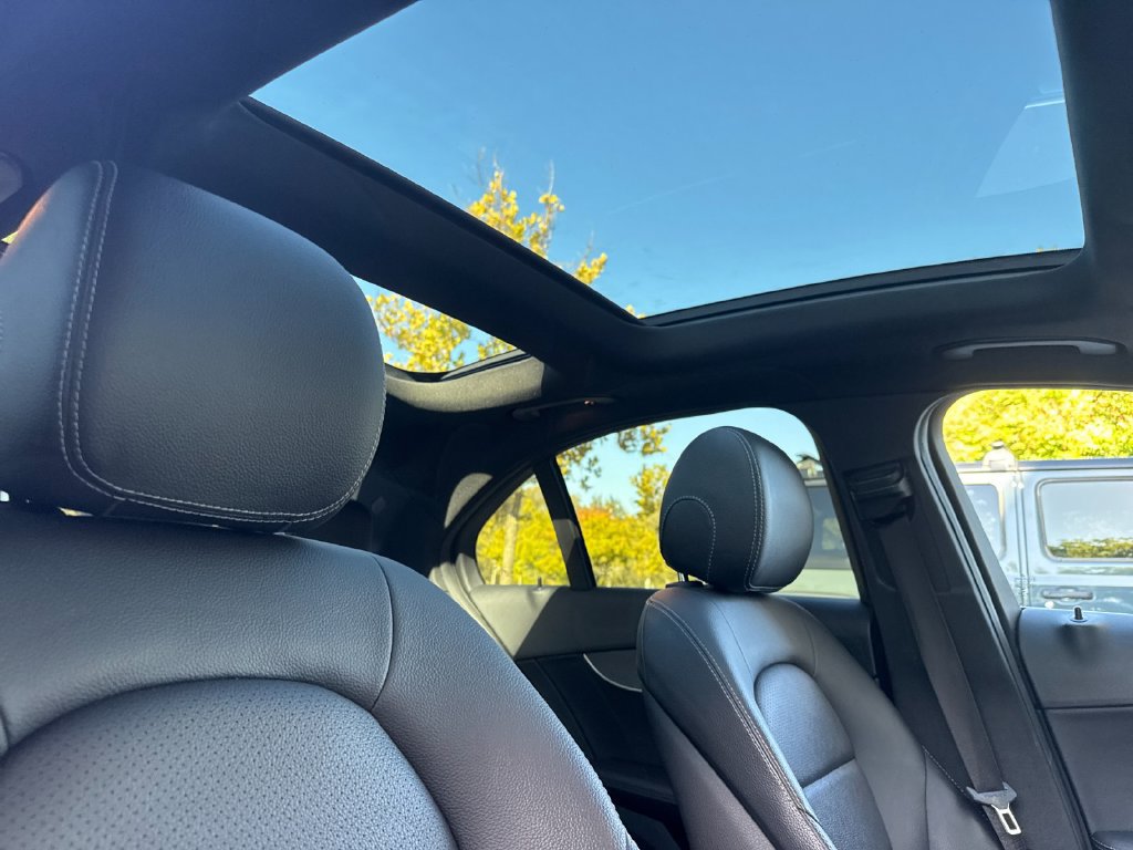 Used 2020 Mercedes-Benz C 300 Sedan image 20