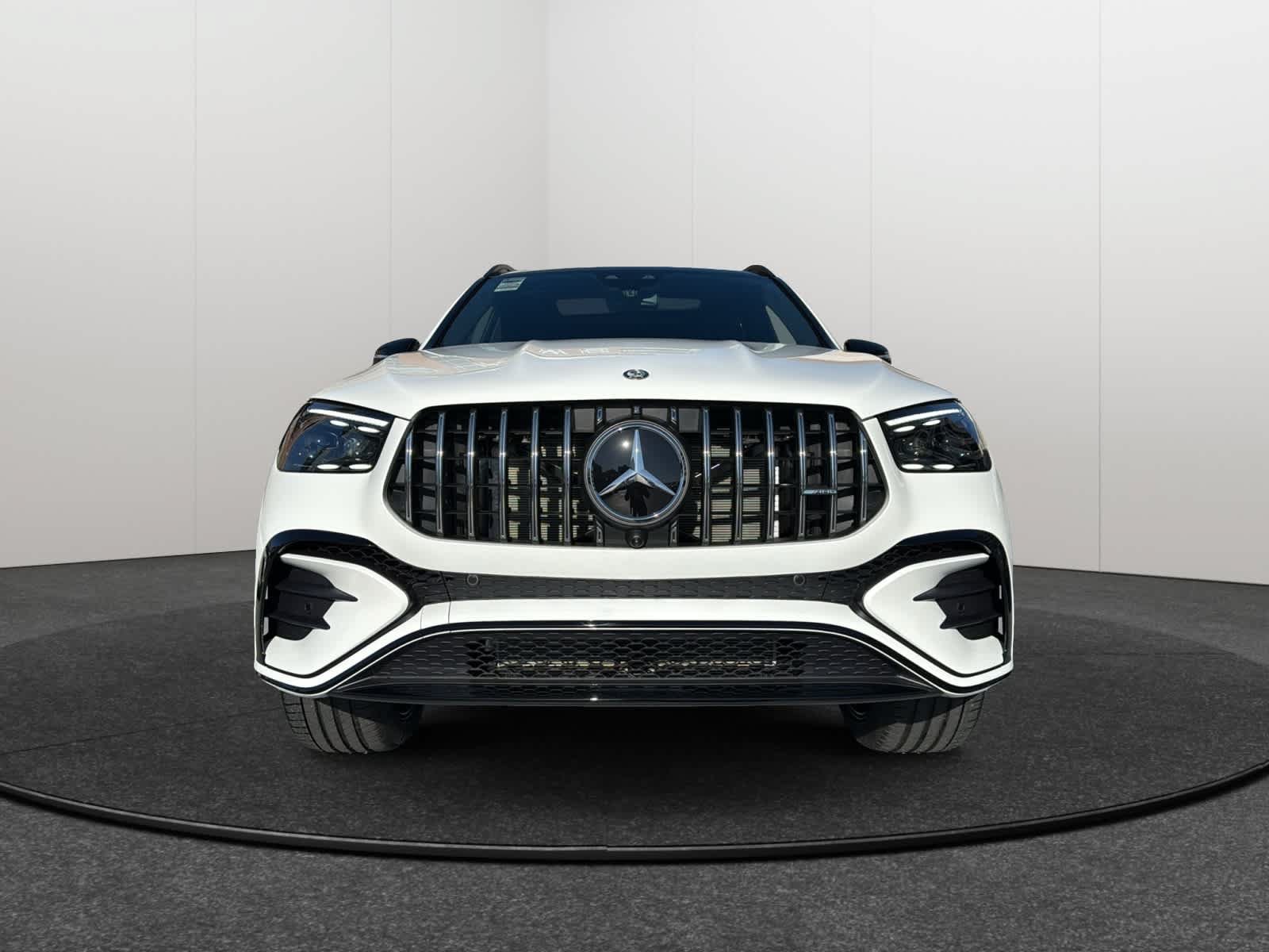 New 2026 Mercedes-Benz GLE 53 AMG 4MATIC image 2