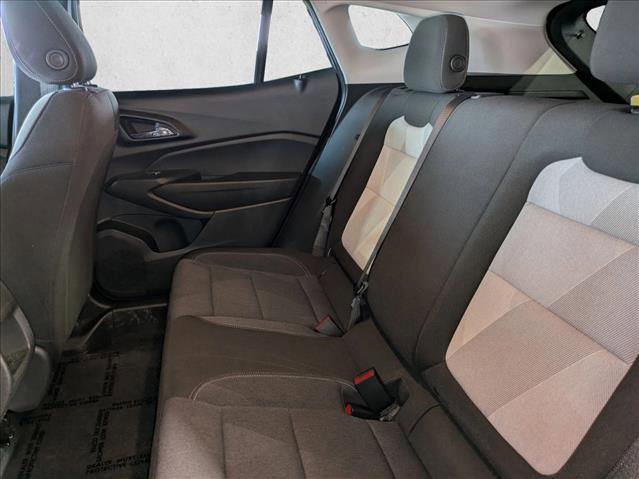 Used 2024 Chevrolet Trax LS image 18