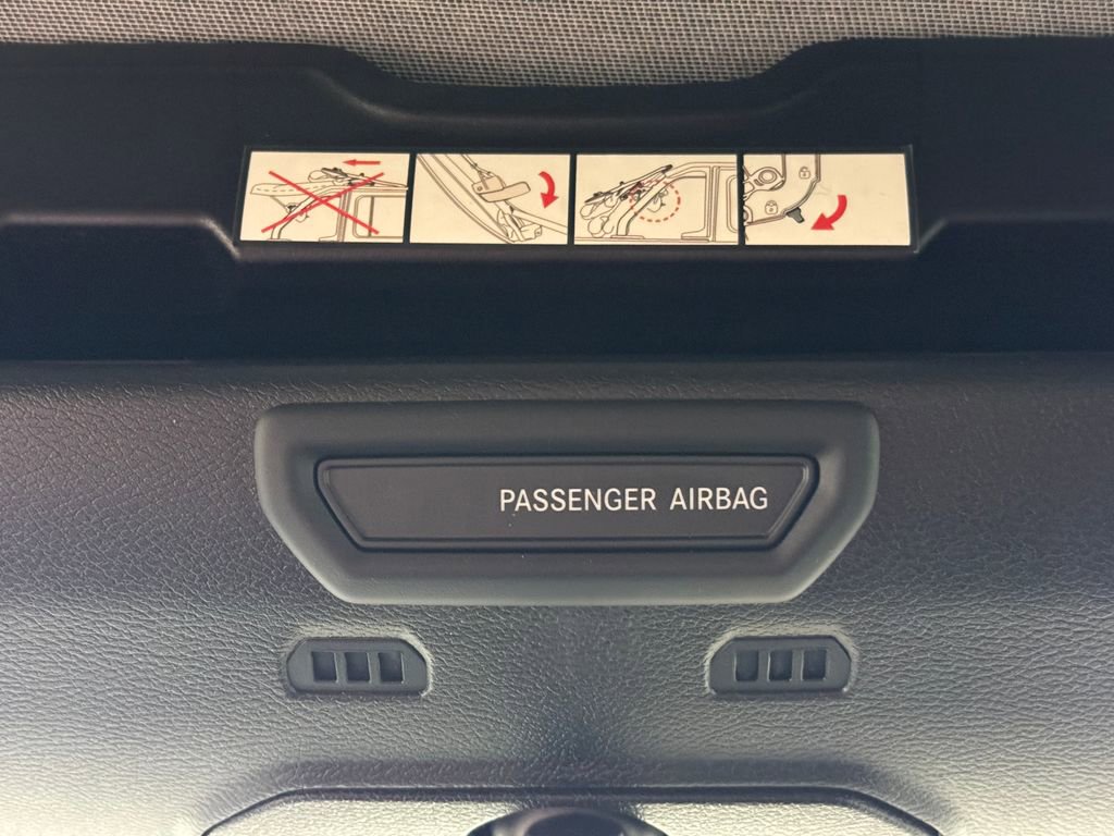 Used 2021 Jeep Wrangler Unlimited Sahara image 38