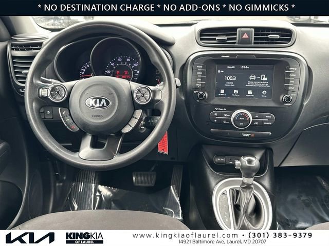 Used 2019 Kia Soul w/ Convenience Package FWD image 2