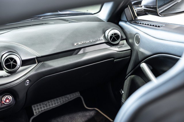 Used 2014 Ferrari F12 Berlinetta RWD image 59