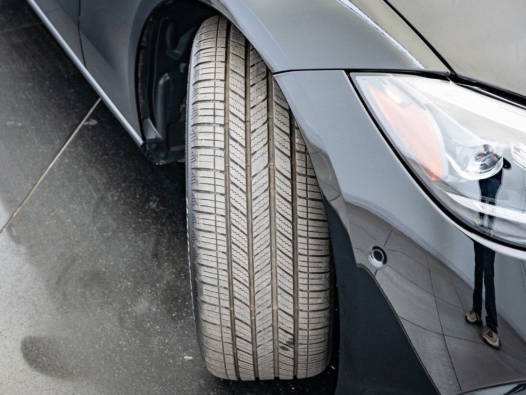 Certified 2025 Mercedes-Benz C 300 4MATIC Sedan image 39