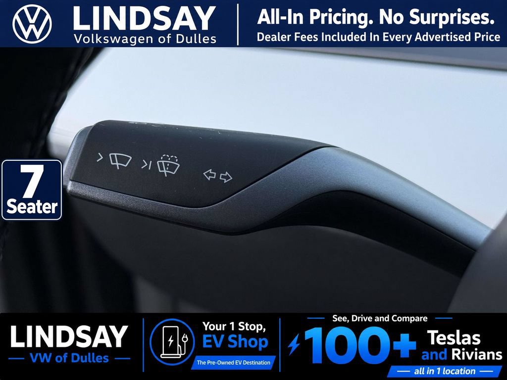 Used 2024 Tesla Model Y Long Range AWD/4WD image 27