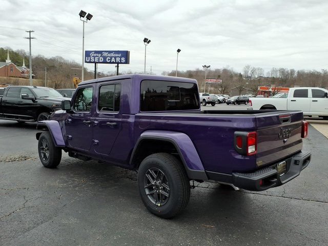 New 2026 Jeep Gladiator Sport AWD/4WD image 4
