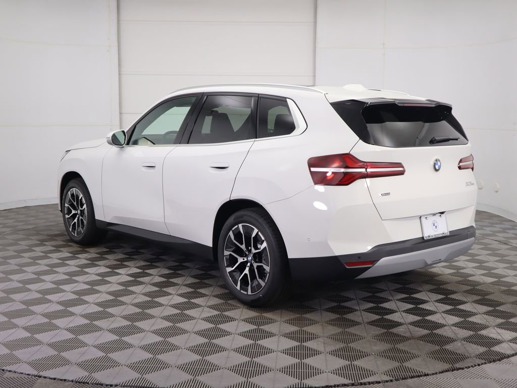 Certified 2025 BMW X3 xDrive30i w/ Convenience Package image 7