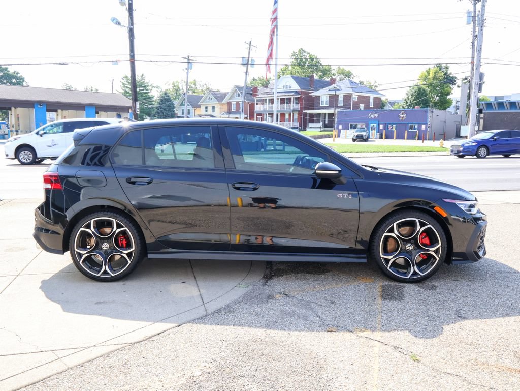 Certified 2025 Volkswagen GTI Autobahn FWD image 6