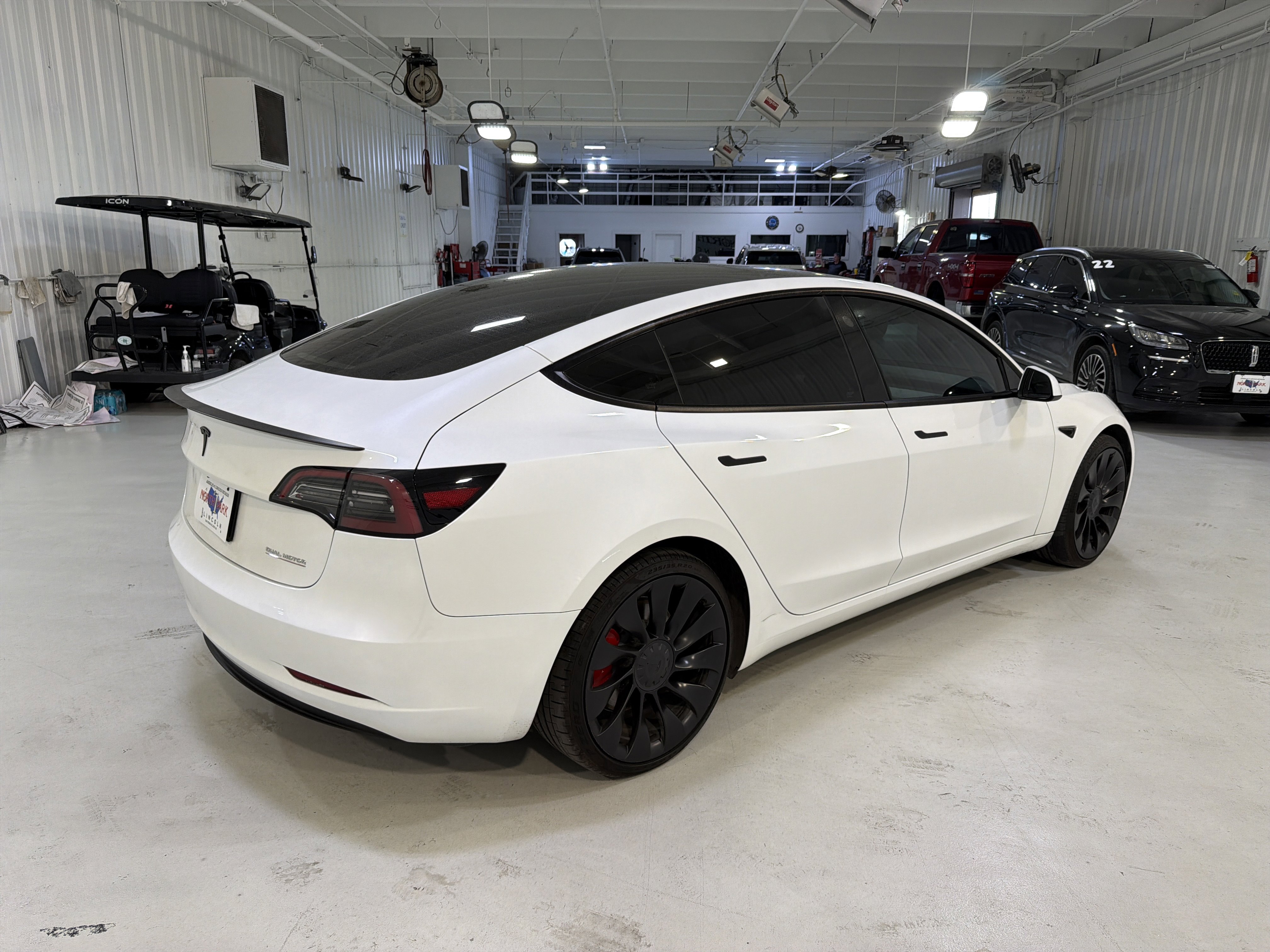 Used 2023 Tesla Model 3 Performance image 5