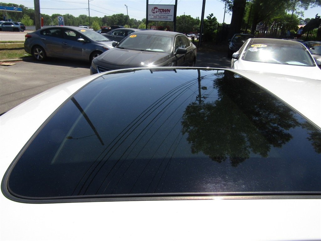 Used 2011 BMW 535i Sedan image 13