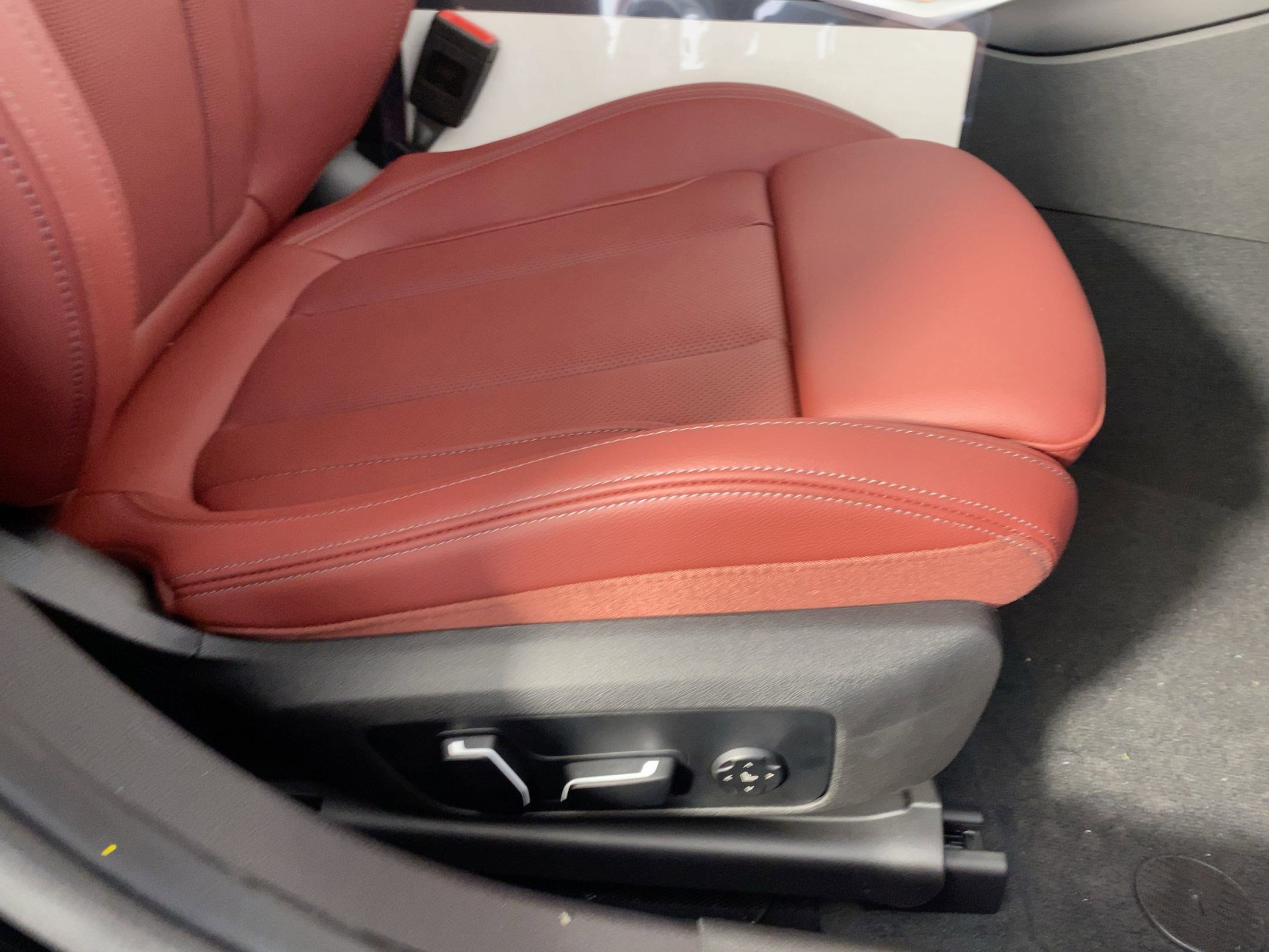 Used 2026 BMW 330i xDrive 330i NA xDrive (330i NA xDrive image 31