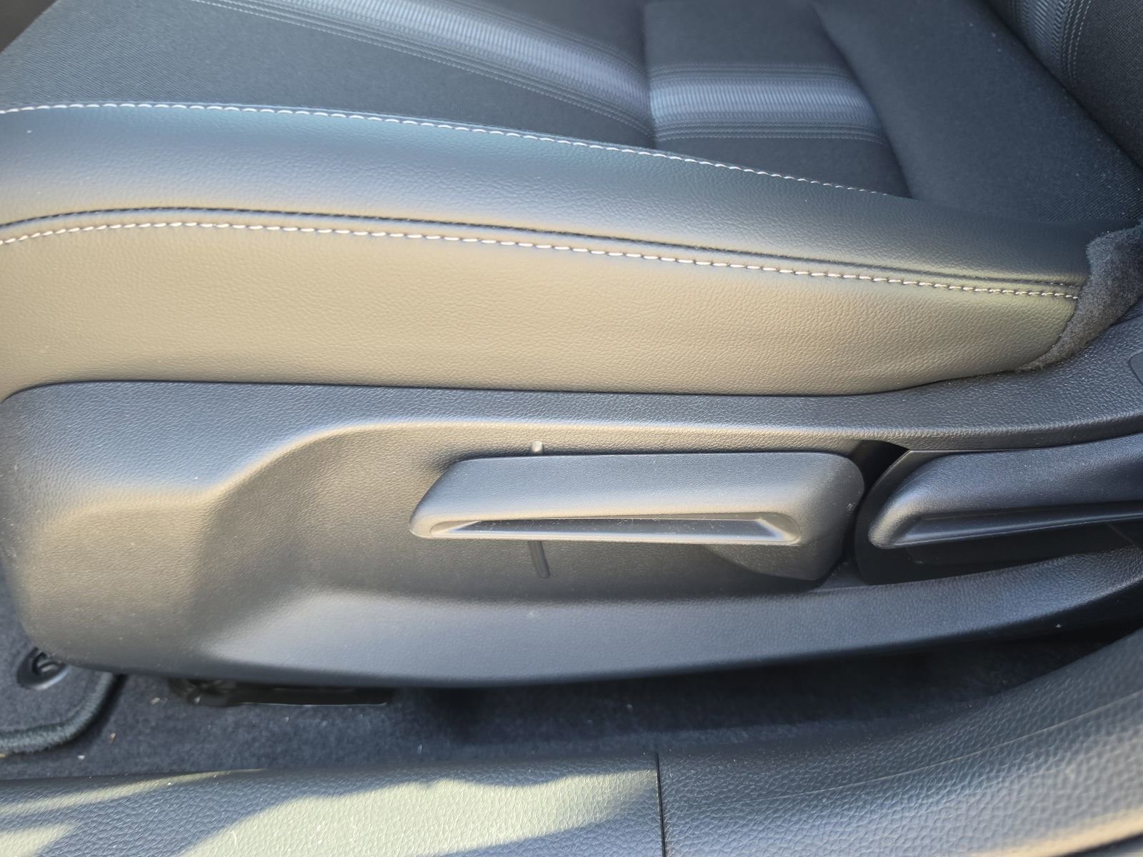 New 2026 Honda Civic Sport image 10