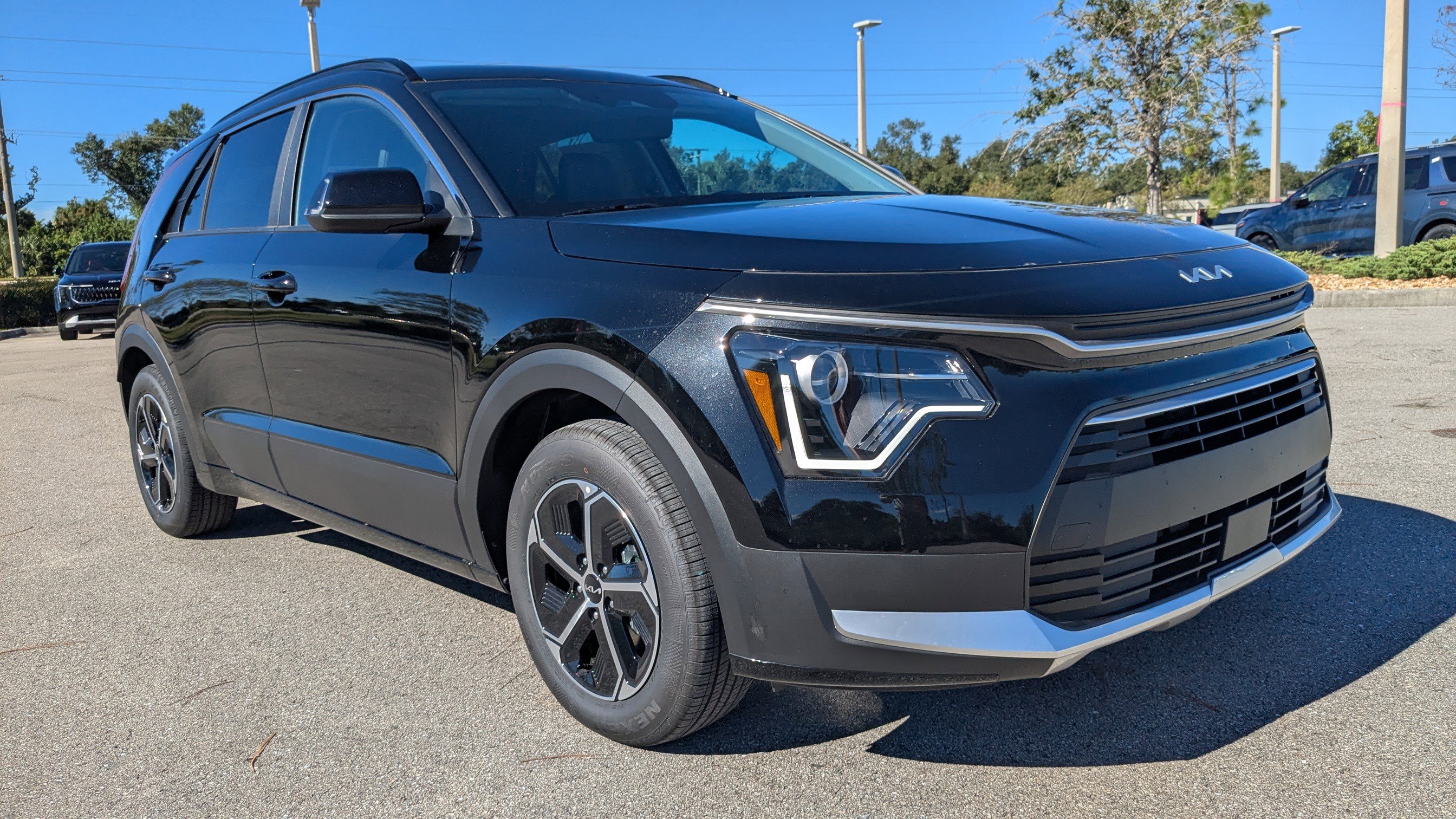 New 2025 Kia Niro EX w/ EX Cold Weather Package image 36