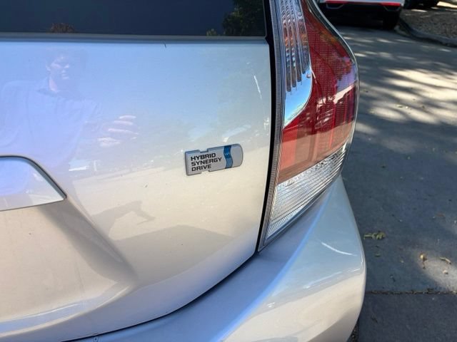 Used 2015 Toyota Prius C Two FWD image 11