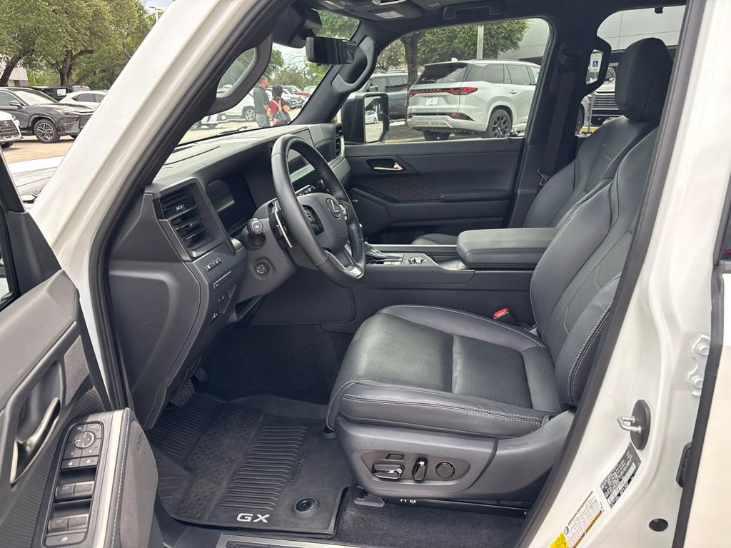 Certified 2024 Lexus GX 550 w/ Accessory Package (Z1) AWD/4WD image 17