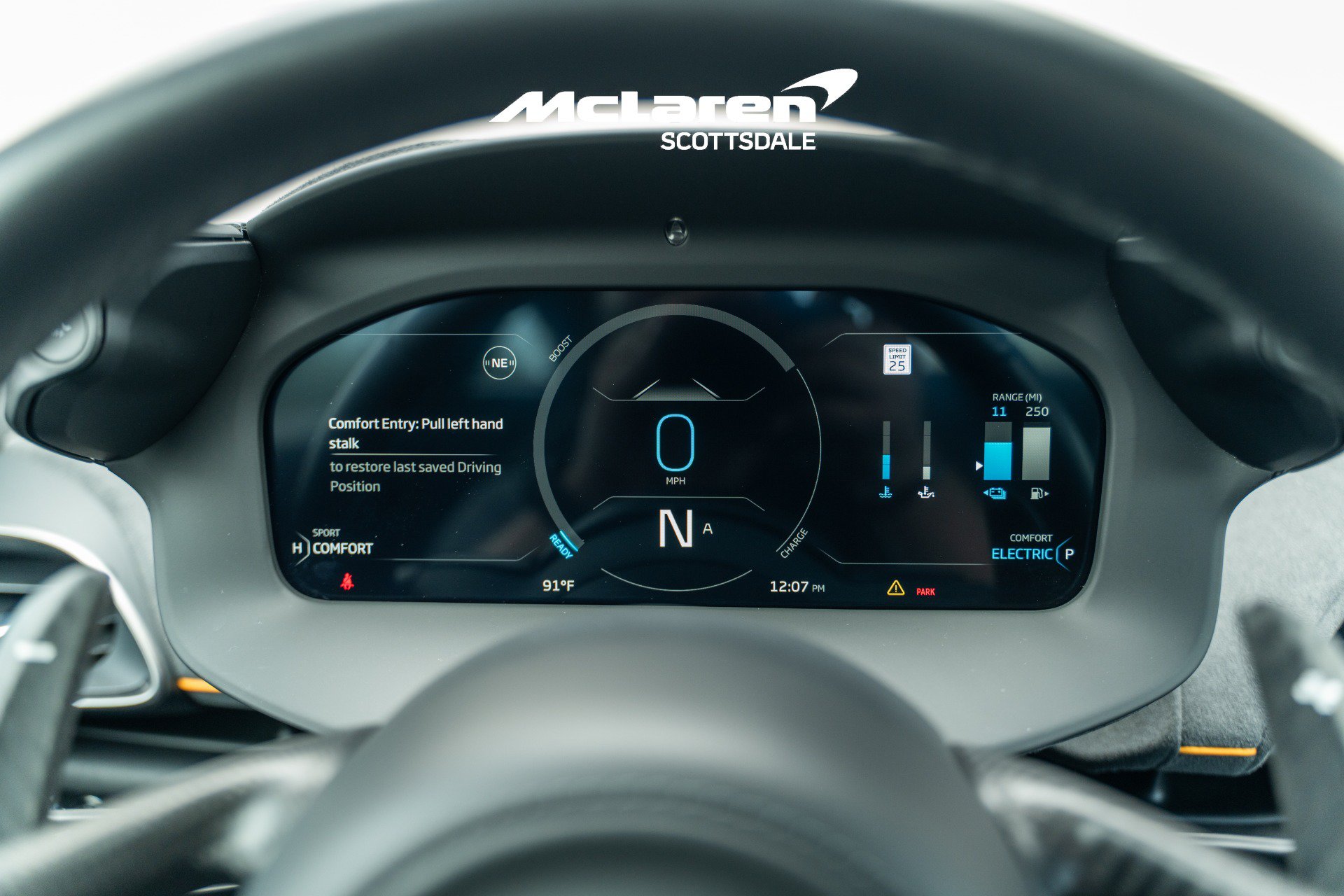 Used 2023 McLaren Artura RWD image 14