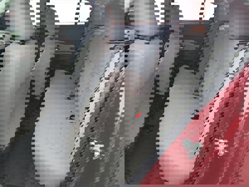 Used 2015 Chevrolet Cruze LT image 11