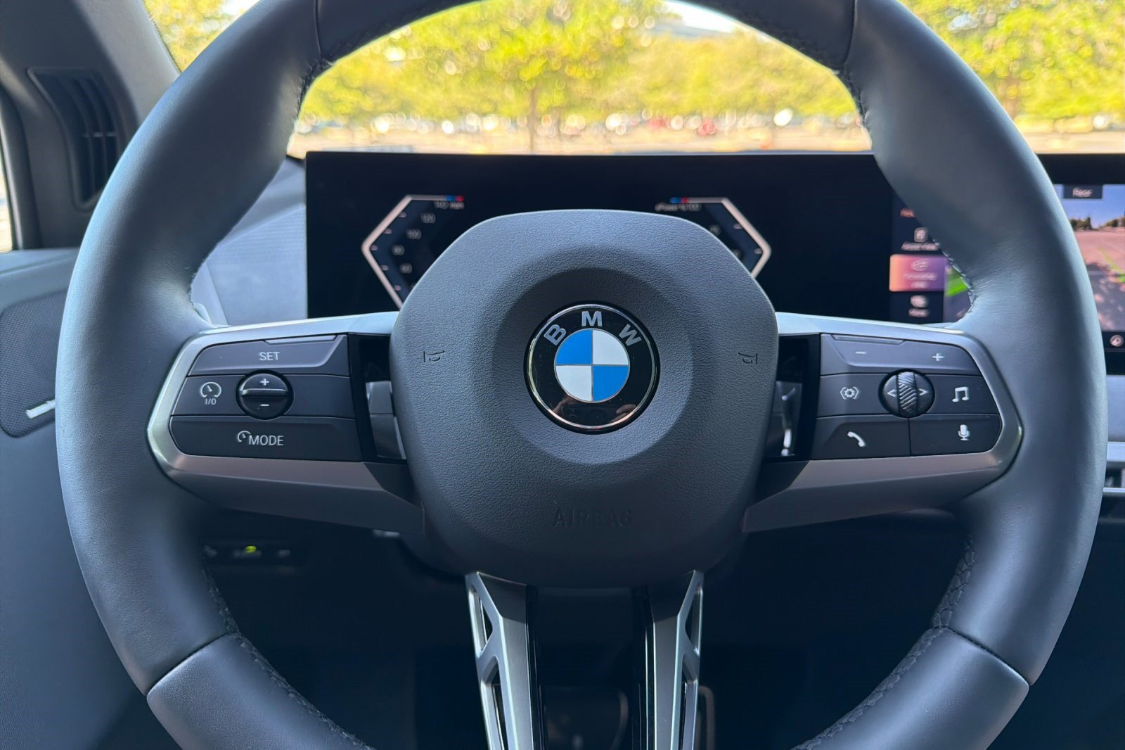 Used 2026 BMW iX xDrive45 w/ M Sport Package AWD/4WD image 30