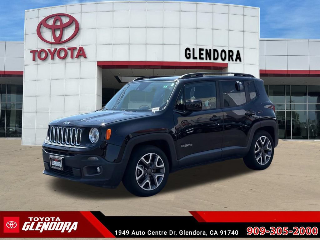 Used 2018 Jeep Renegade Latitude w/ UConnect 8.4 Nav Group FWD image 5