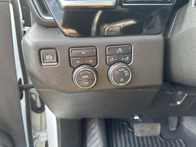 Used 2024 Chevrolet Silverado 2500 LT image 12