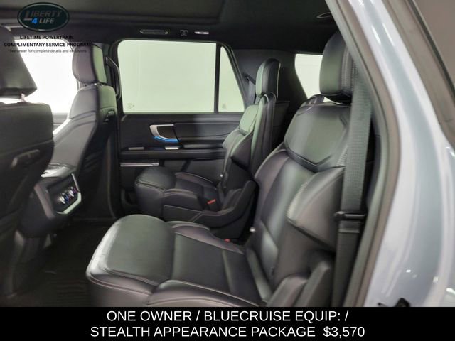 Used 2025 Ford Expedition Max Platinum w/ Stealth Appearance Package image 15